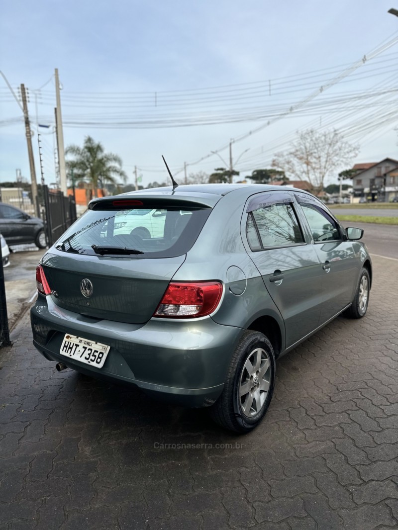 GOL 1.0 MI 8V FLEX 4P MANUAL G.V - 2012 - CANELA