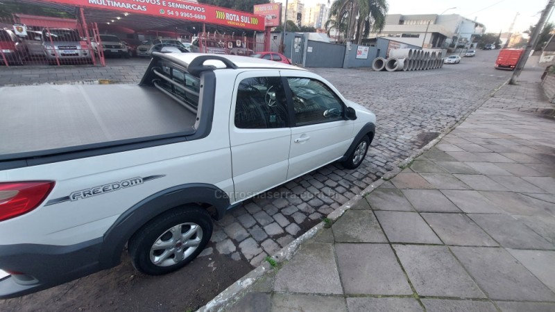 STRADA 1.4 FREEDOM CD 8V FLEX 3P MANUAL - 2019 - FARROUPILHA