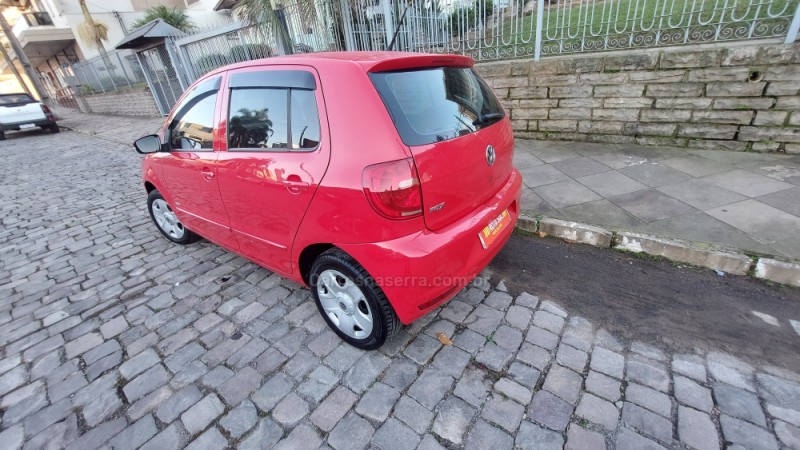 FOX 1.0 ITREND 8V FLEX 4P MANUAL - 2011 - FARROUPILHA