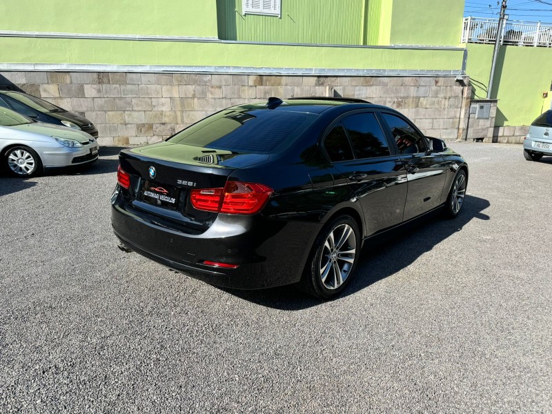 328I 2.0 SPORT GP 16V GASOLINA 4P AUTOMÁTICO - 2013 - CAXIAS DO SUL