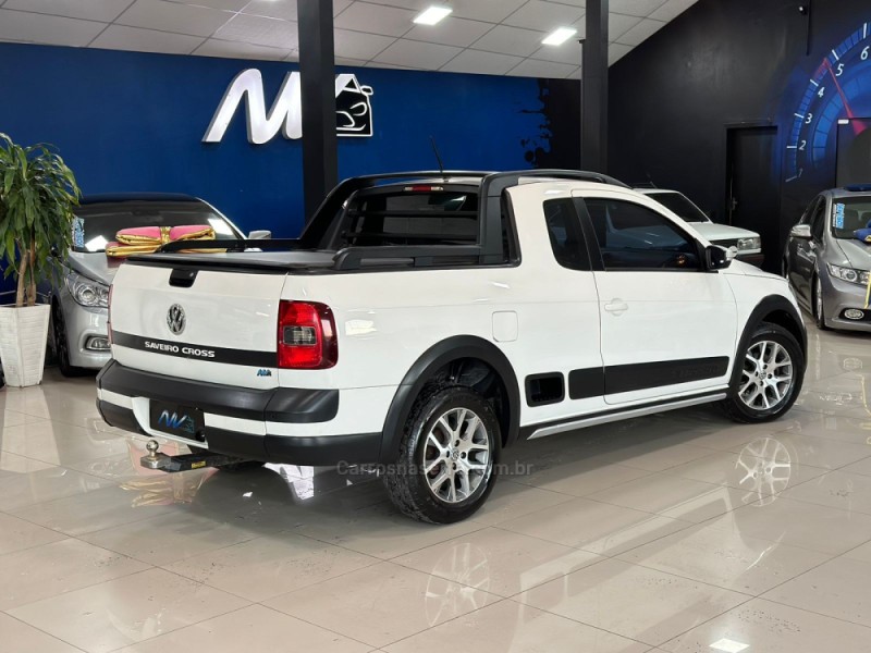 SAVEIRO 1.6 CROSS CE 16V FLEX 2P MANUAL - 2014 - ESTâNCIA VELHA