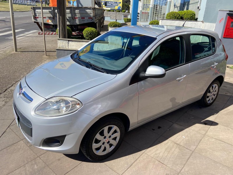 PALIO 1.4 MPI ATTRACTIVE 8V FLEX 4P MANUAL - 2014 - FARROUPILHA