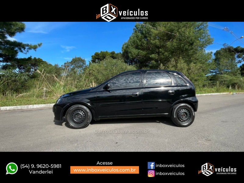 CORSA 1.4 MPFI MAXX 8V FLEX 4P MANUAL - 2012 - GRAMADO