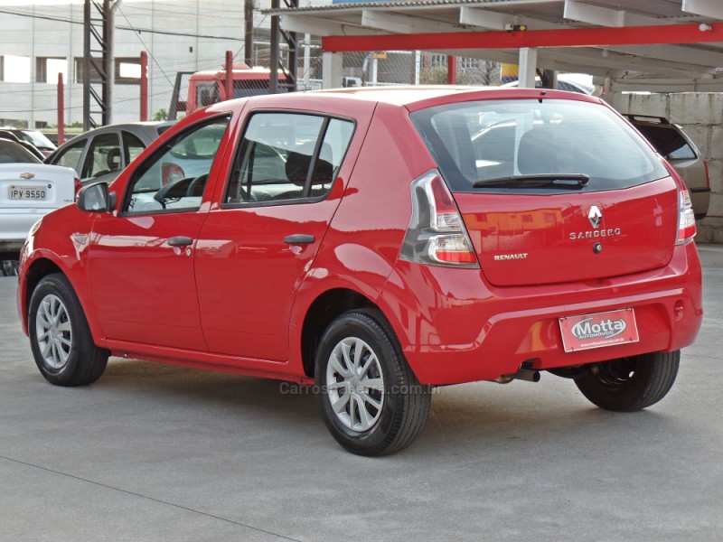 SANDERO 1.0 EXPRESSION 16V FLEX 4P MANUAL - 2014 - CAXIAS DO SUL