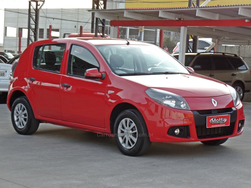 SANDERO 1.0 EXPRESSION 16V FLEX 4P MANUAL - 2014 - CAXIAS DO SUL