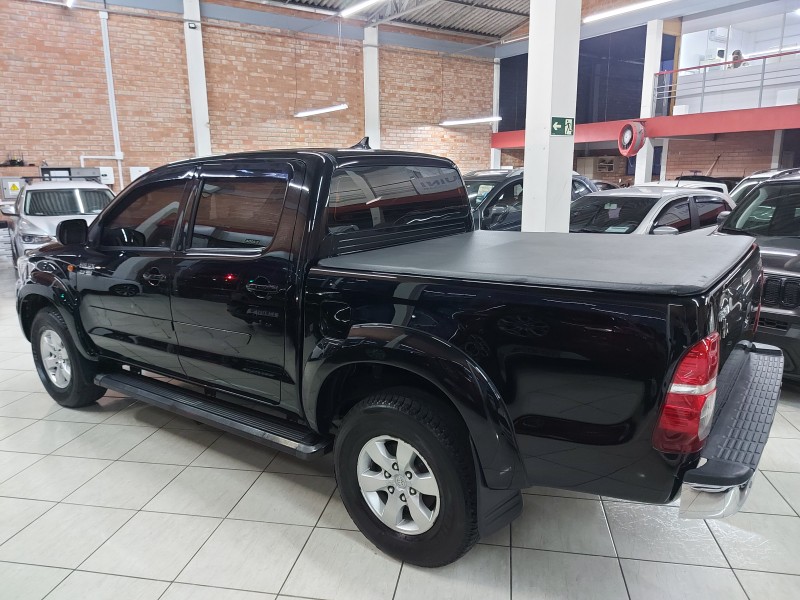 HILUX 2.7 SR 4X2 CD 16V FLEX 4P AUTOMÁTICO - 2015 - FARROUPILHA