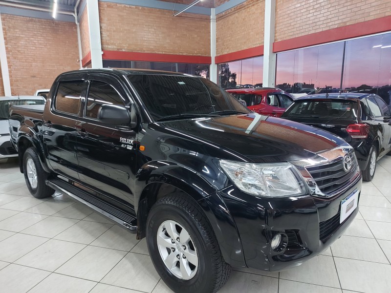 HILUX 2.7 SR 4X2 CD 16V FLEX 4P AUTOMÁTICO - 2015 - FARROUPILHA