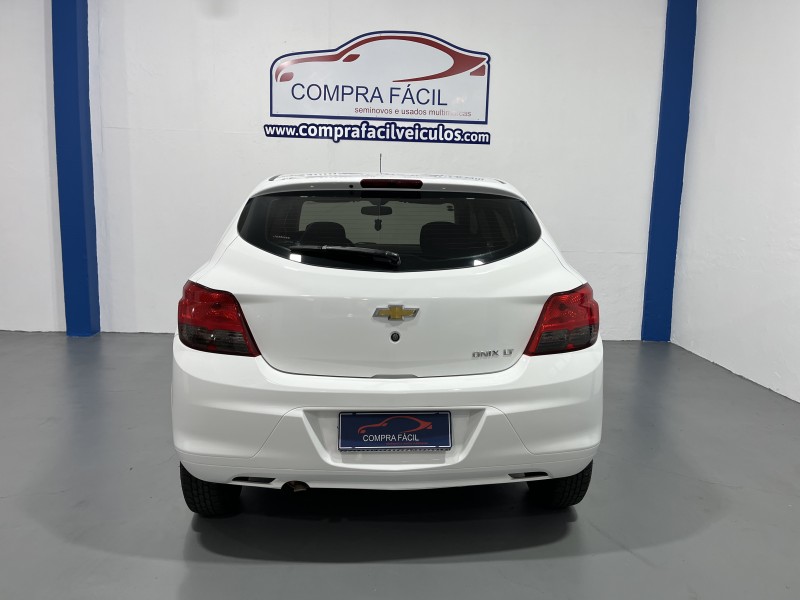 ONIX 1.0 MPFI LT 8V FLEX 4P MANUAL - 2015 - BENTO GONçALVES