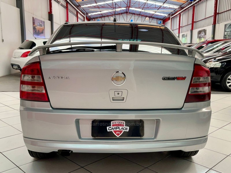 ASTRA 2.0 SFI GSI 16V GASOLINA 4P MANUAL - 2003 - NOVO HAMBURGO