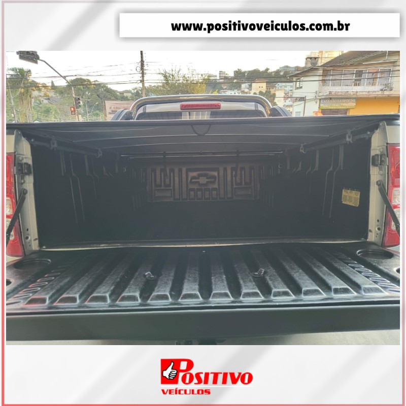 S10 2.5 LT 4X4 CD 16V FLEX 4P MANUAL - 2015 - CAXIAS DO SUL