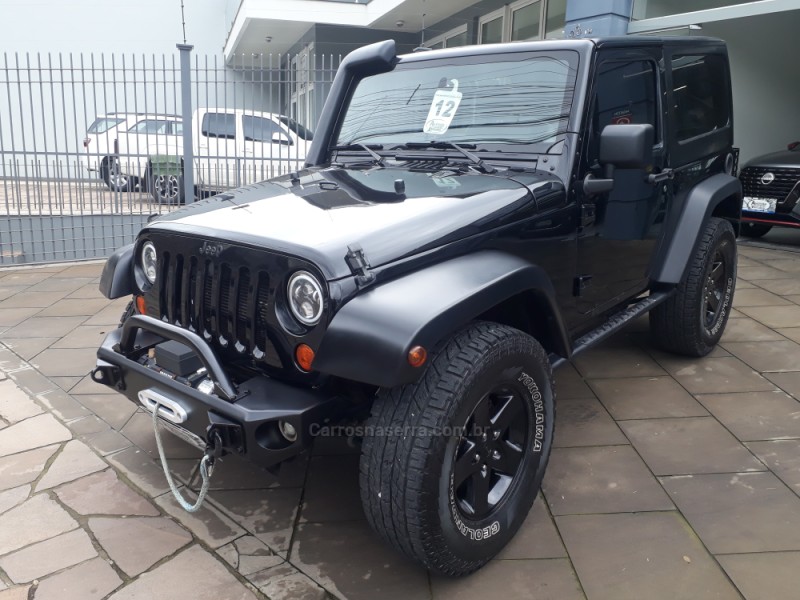 wrangler 3.6 sport 4x4 v6 12v gasolina 2p automatico 2012 bento goncalves