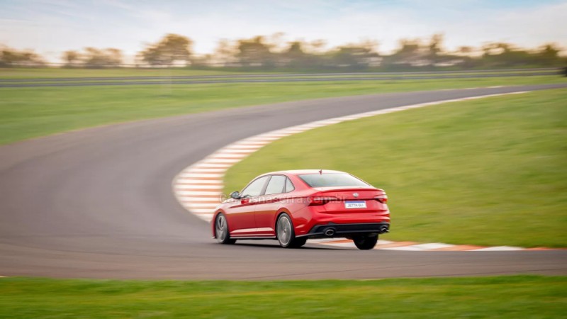 JETTA 2.0 16V TSI GLI 350 GASOLINA 4P AUTOMÁTICO - 2025 - CARLOS BARBOSA