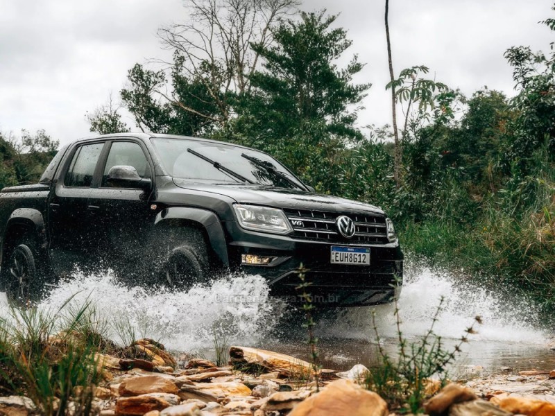 AMAROK 3.0 V6 EXTREME CD DIESEL 4X4 AT 4P AUTOMÁTICO - 2024 - CARLOS BARBOSA