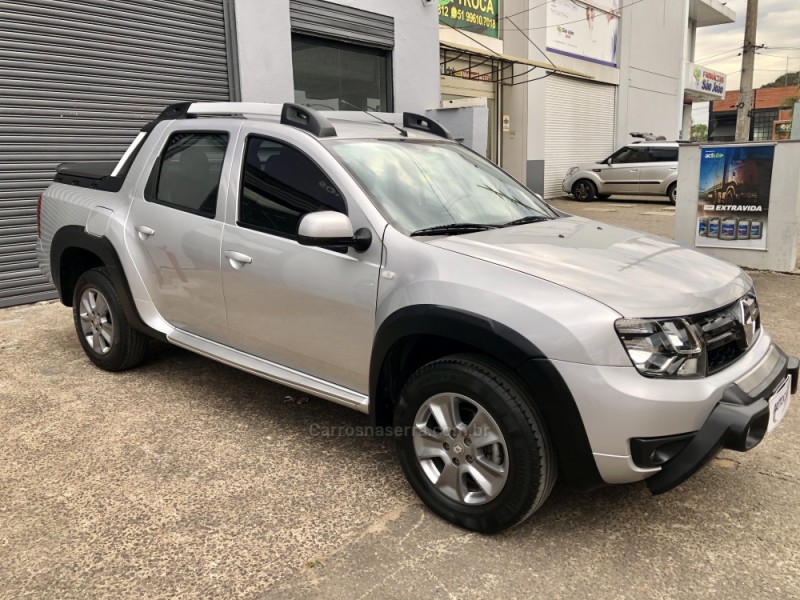 DUSTER OROCH 1.6 16V FLEX DYNAMIQUE 4P MANUAL - 2017 - NOVO HAMBURGO