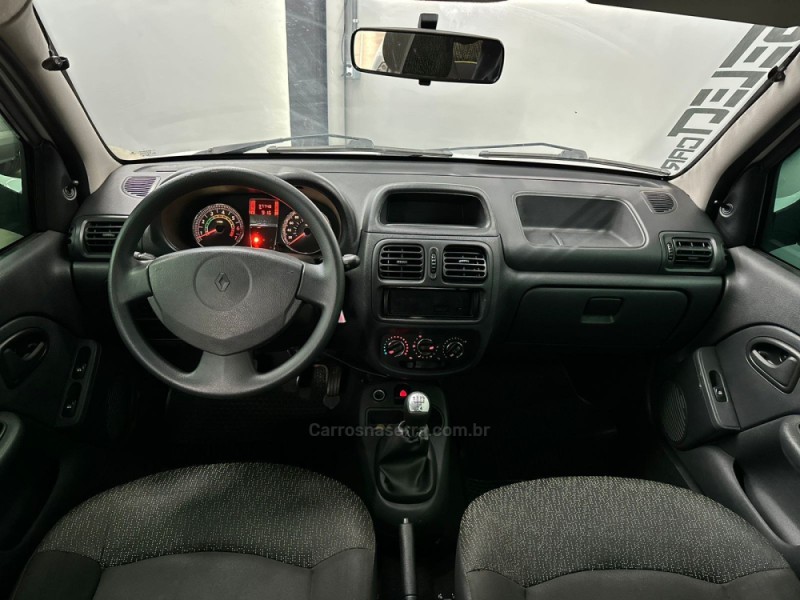 CLIO 1.0 EXPRESSION 8V GASOLINA 4P MANUAL - 2014 - NOVO HAMBURGO