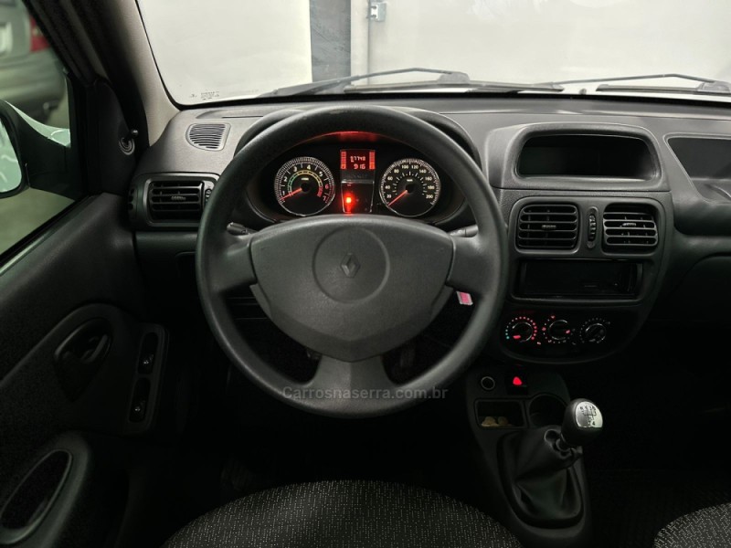 CLIO 1.0 EXPRESSION 8V GASOLINA 4P MANUAL - 2014 - NOVO HAMBURGO