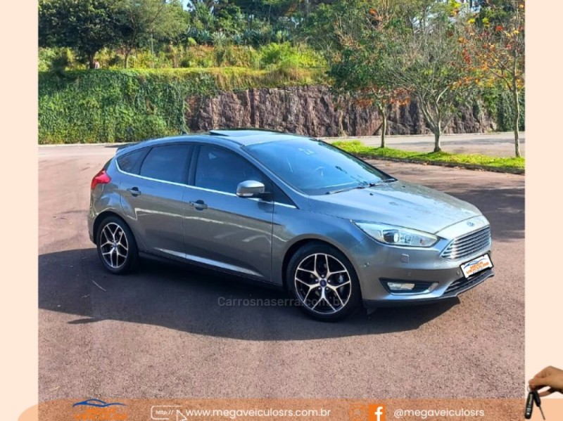 FOCUS 2.0 TITANIUM PLUS HATCH 16V FLEX 4P AUTO - 2016 - BENTO GONçALVES