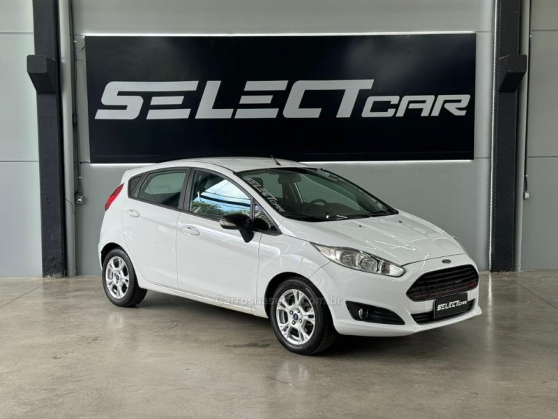 FIESTA 1.6 SE HATCH 16V FLEX 4P AUTOMÁTICO - 2015 - NOVO HAMBURGO