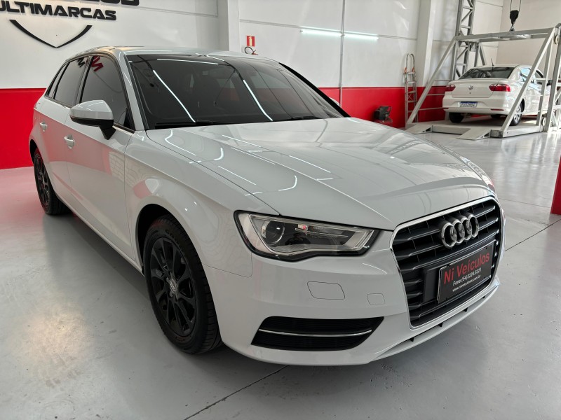 A3 1.4 TFSI SPORTBACK 16V GASOLINA 4P S-TRONIC - 2014 - CAXIAS DO SUL