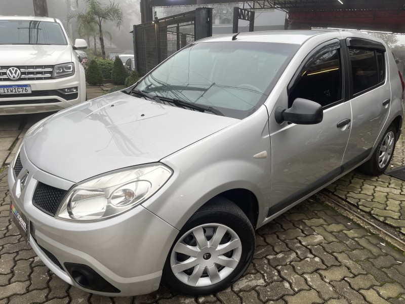 SANDERO 1.6 EXPRESSION 8V FLEX 4P MANUAL - 2010 - NOVA PETRóPOLIS