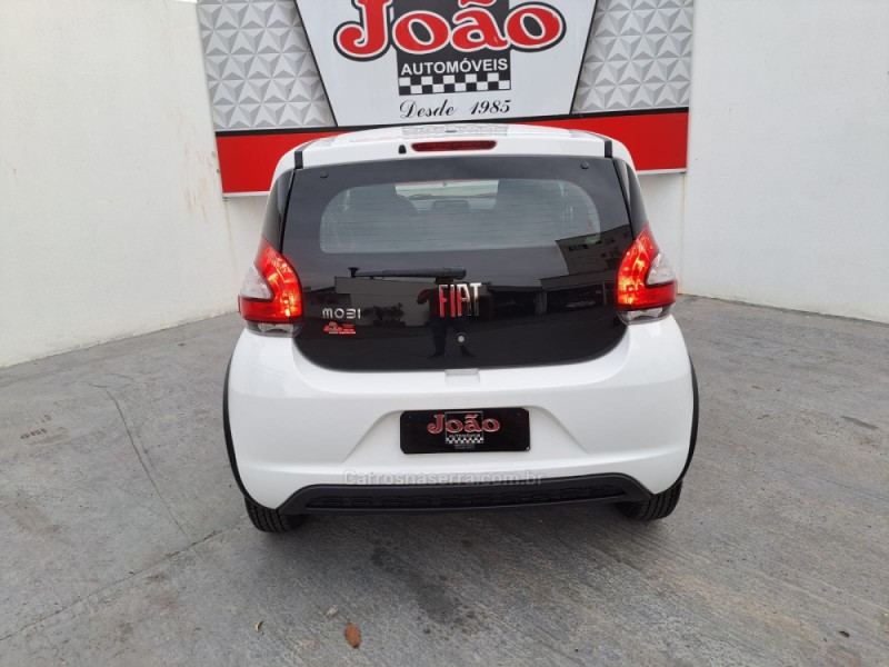 MOBI 1.0 8V EVO FLEX LIKE. MANUAL - 2020 - CASCA