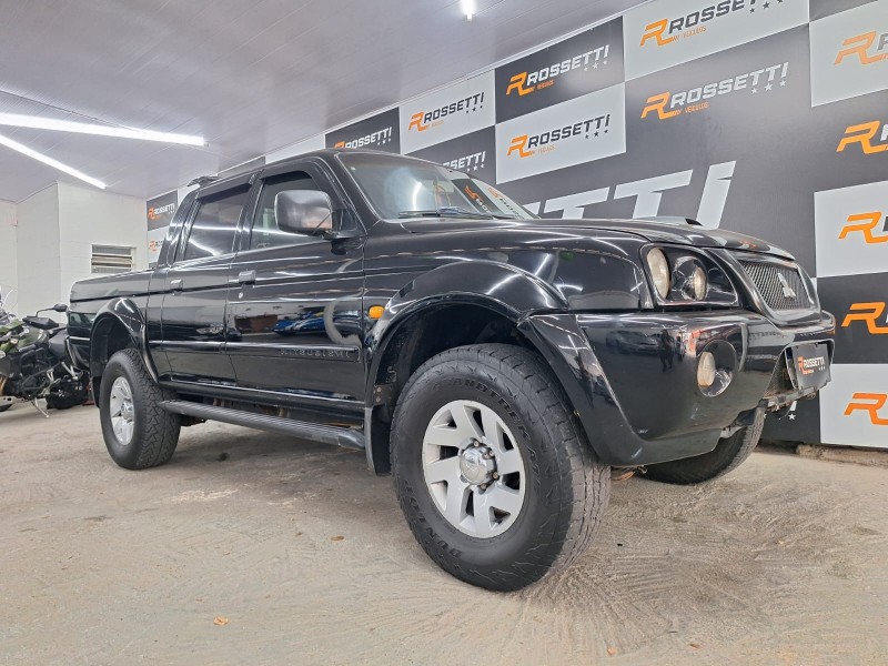 L200 2.5 SPORT HPE 4X4 CD 8V TURBO INTERCOOLER DIESEL 4P AUTOMÁTICO - 2005 - CAXIAS DO SUL