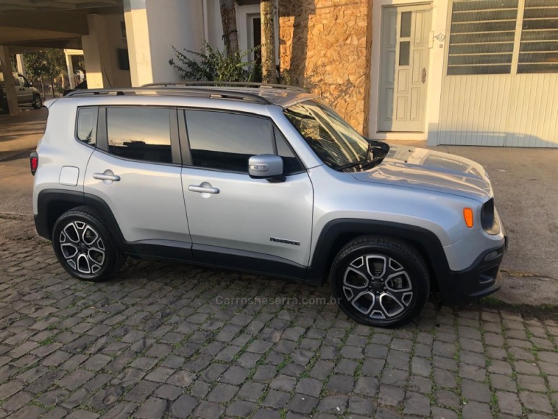 RENEGADE 1.8 16V FLEX LONGITUDE 4P AUTOMÁTICO - 2018 - MUçUM