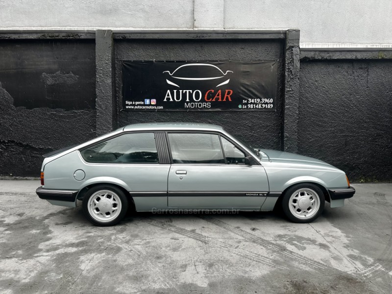 MONZA 1.6 SL/E HATCH ÁLCOOL 2P MANUAL - 1982 - CAXIAS DO SUL