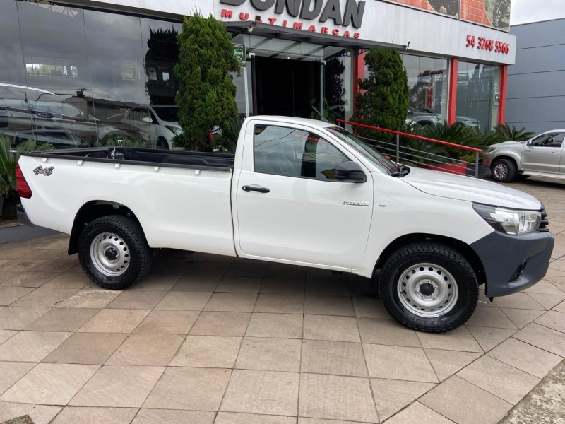 HILUX 2.8 4X4 CS 16V TURBO DIESEL 2P MANUAL - 2021 - FARROUPILHA