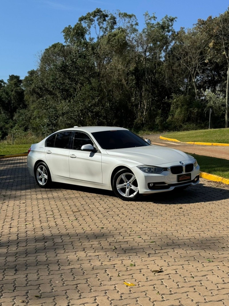 320I 2.0 16V TURBO ACTIVE FLEX 4P AUTOMÁTICO - 2015 - LAJEADO