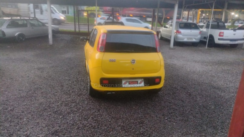 UNO 1.4 EVO SPORTING 8V FLEX 4P MANUAL - 2012 - CAXIAS DO SUL