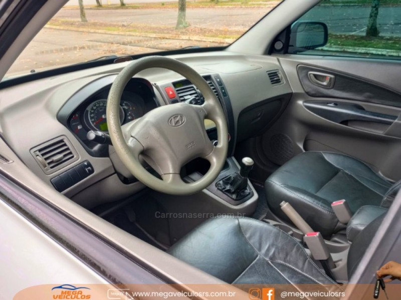 TUCSON 2.0 GL 2WD 16V GASOLINA 4P MANUAL - 2008 - BENTO GONçALVES