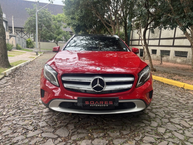 GLA 200 1.6 CGI VISION 16V TURBO GASOLINA 4P AUTOMÁTICO - 2015 - NOVO HAMBURGO