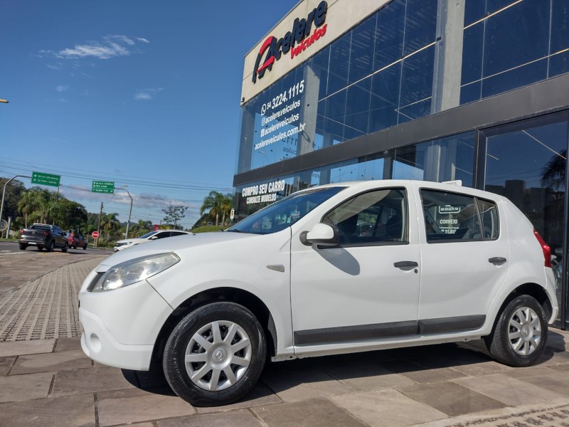 SANDERO 1.0 EXPRESSION 16V FLEX 4P MANUAL - 2011 - CAXIAS DO SUL