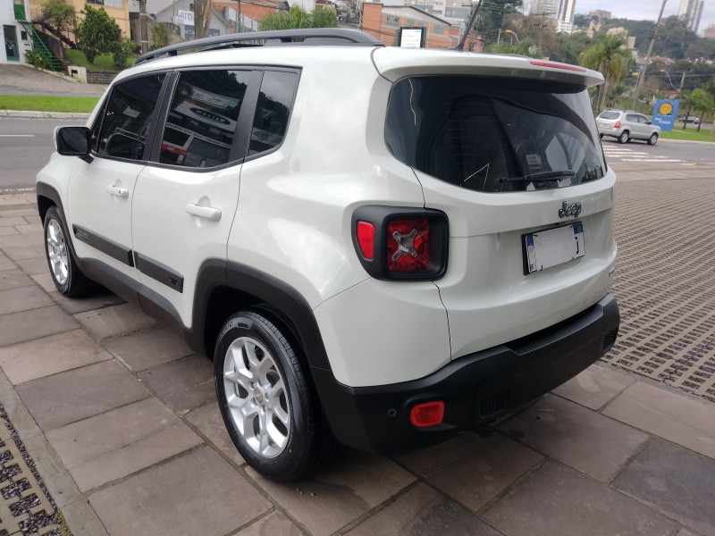 RENEGADE 1.8 16V FLEX LONGITUDE 4P AUTOMÁTICO - 2016 - CAXIAS DO SUL