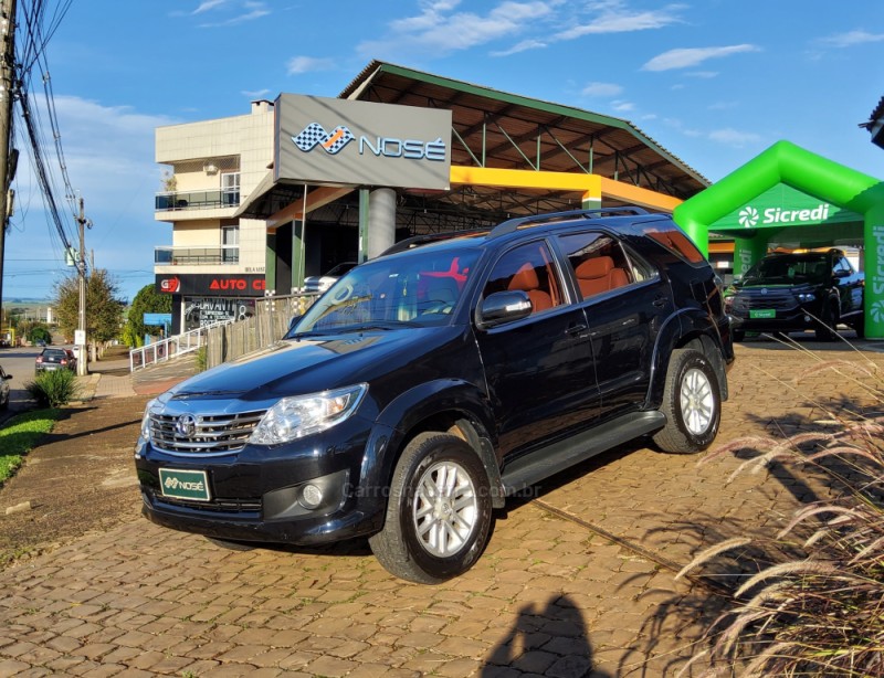 hilux sw4 2.7 sr 7 lugares 4x2 16v flex 4p automatico 2015 nao me toque