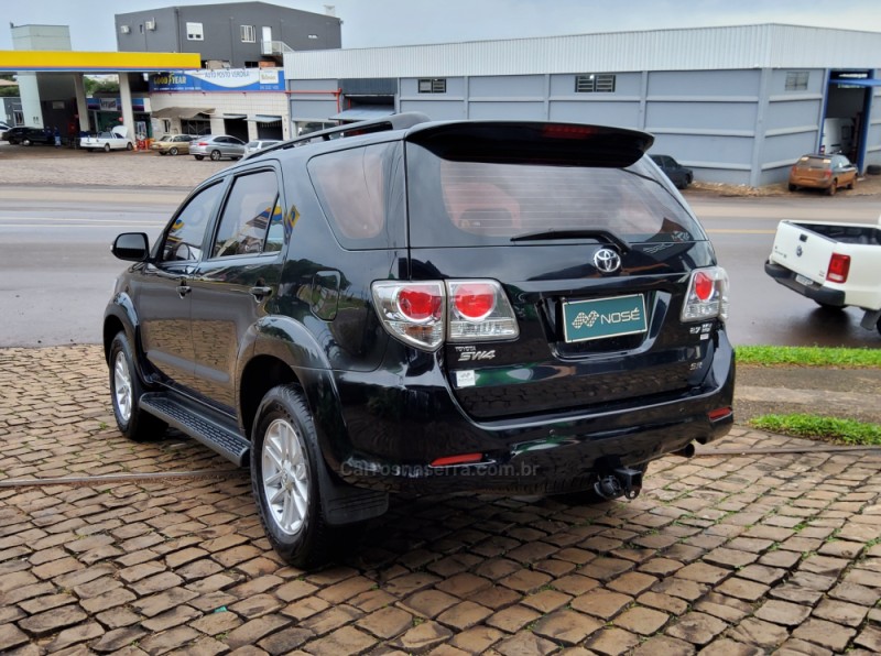 HILUX SW4 2.7 SR 7 LUGARES 4X2 16V FLEX 4P AUTOMÁTICO - 2015 - NãO-ME-TOQUE