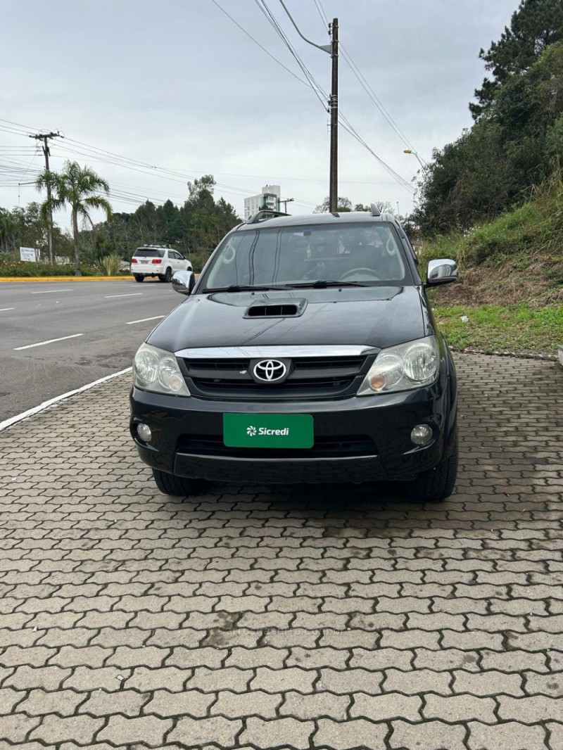 HILUX SW4 3.0 SRV 4X4 16V TURBO INTERCOOLER DIESEL 4P AUTOMÁTICO - 2008 - CAXIAS DO SUL