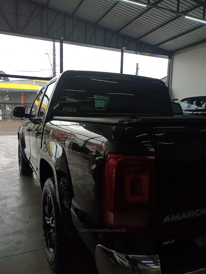 AMAROK 2.0 HIGHLINE 4X4 CD 16V TURBO INTERCOOLER DIESEL 4P AUTOMÁTICO - 2013 - VACARIA