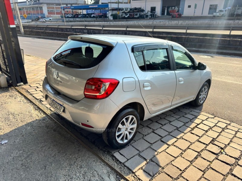 SANDERO 1.6 EXPRESSION 8V FLEX 4P MANUAL - 2015 - CAXIAS DO SUL