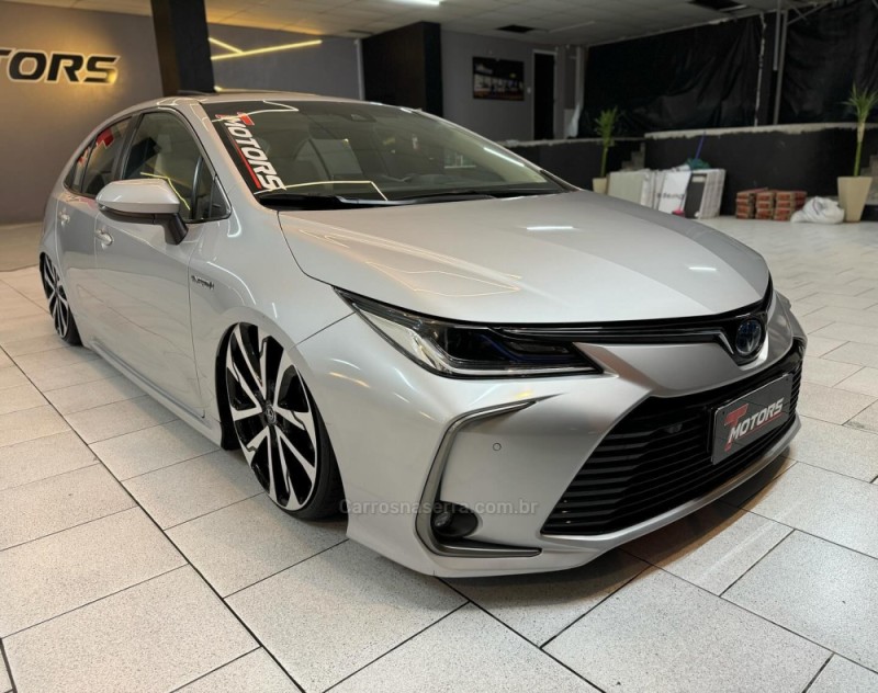 COROLLA 1.8 ALTIS PREMIUM 16V HÍBRIDO 4P AUTOMÁTICO - 2021 - NOVO HAMBURGO