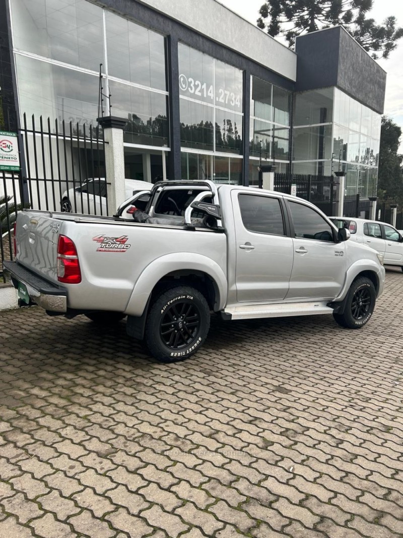 HILUX 3.0 SRV TOP 4X4 CD 16V TURBO INTERCOOLER DIESEL 4P AUTOMÁTICO - 2015 - CAXIAS DO SUL