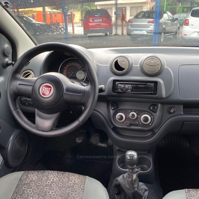 UNO 1.0 VIVACE 8V FLEX 4P MANUAL - 2012 - IGREJINHA