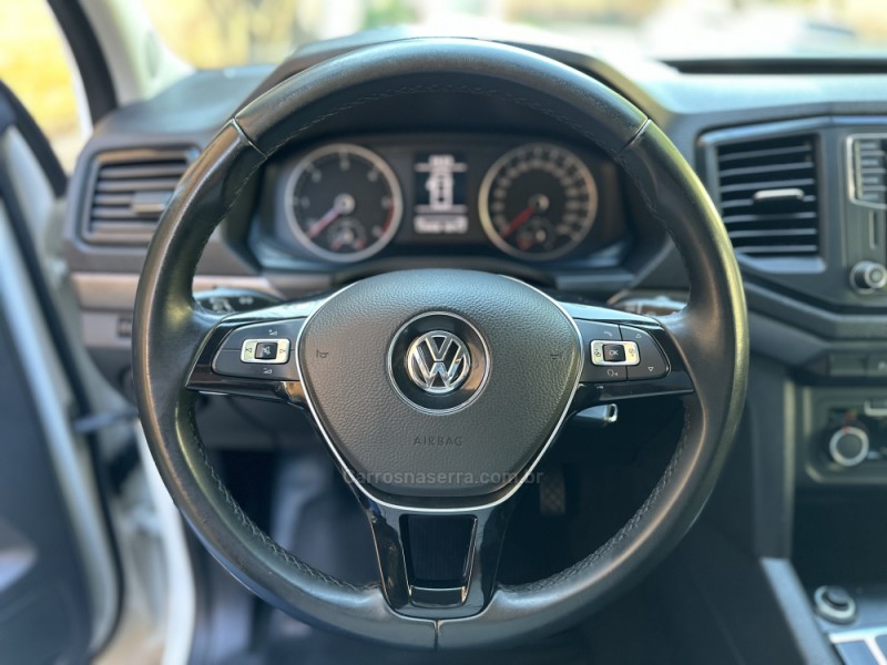 AMAROK 2.0 TRENDLINE 4X4 CD 16V TURBO INTERCOOLER DIESEL 4P AUTOMÁTICO - 2018 - CAXIAS DO SUL