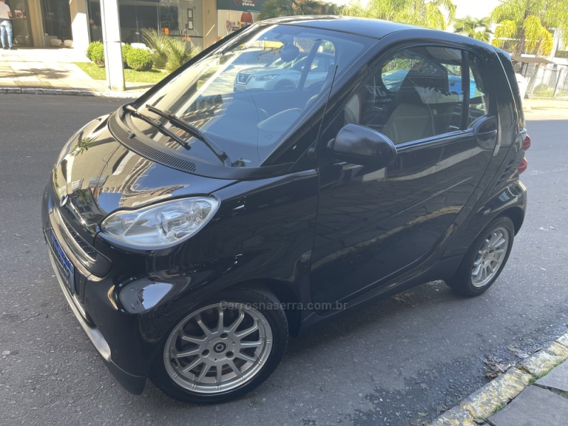 FORTWO 1.0 CABRIO 3 CILINDROS 12V GASOLINA 2P AUTOMÁTICO - 2011 - BENTO GONçALVES