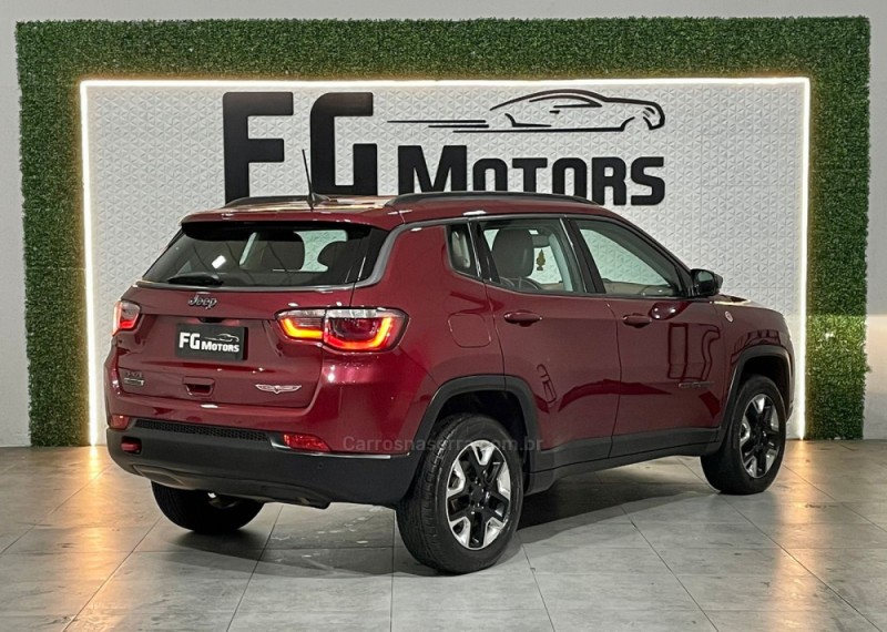 COMPASS 2.0 16V DIESEL TRAILHAWK 4X4 AUTOMÁTICO - 2017 - NOVO HAMBURGO