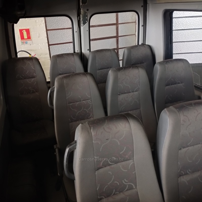 DUCATO 2.3 MINIBUS TETO ALTO 16V TURBO DIESEL 3P MANUAL - 2014 - CAXIAS DO SUL