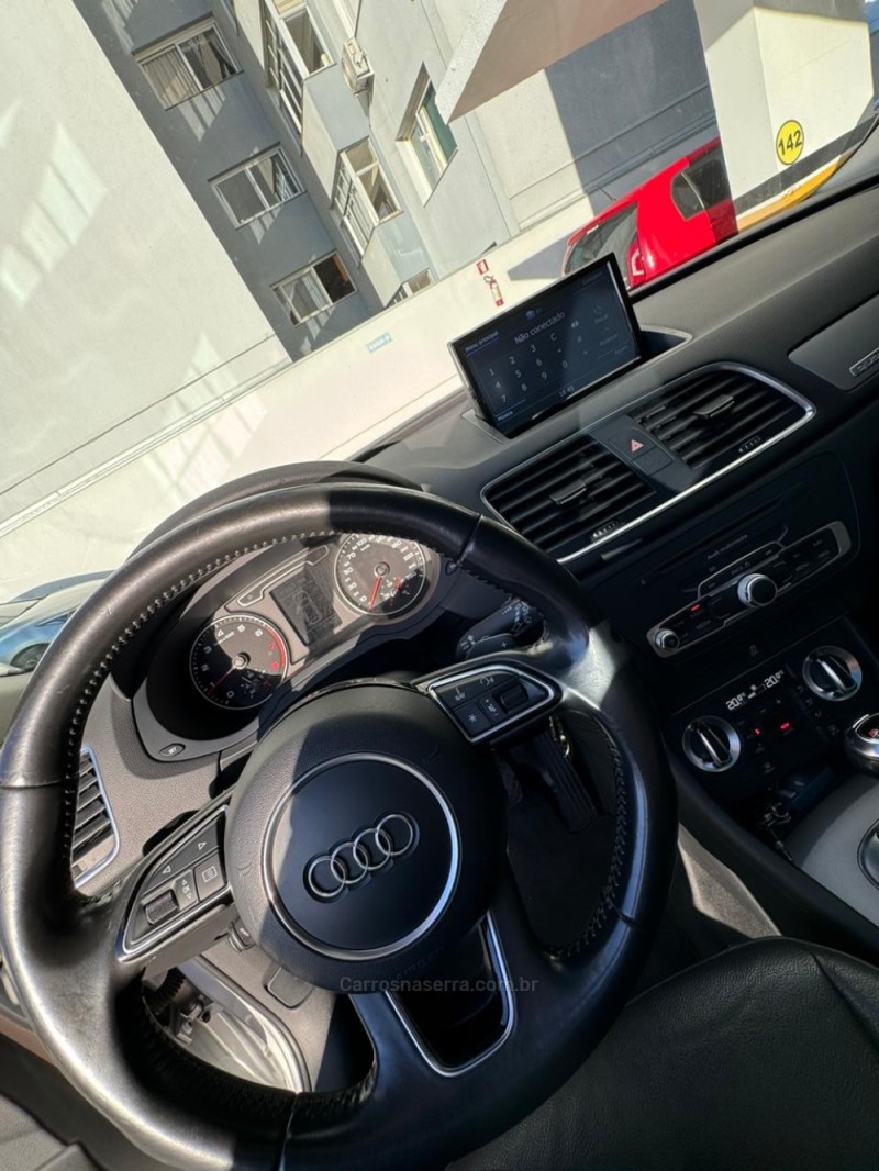 Q3 2.0 TFSI AMBIENTE QUATTRO 4P GASOLINA S TRONIC - 2014 - CAXIAS DO SUL