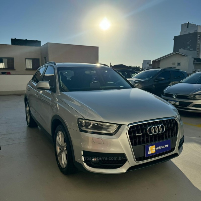 Q3 2.0 TFSI AMBIENTE QUATTRO 4P GASOLINA S TRONIC - 2014 - CAXIAS DO SUL