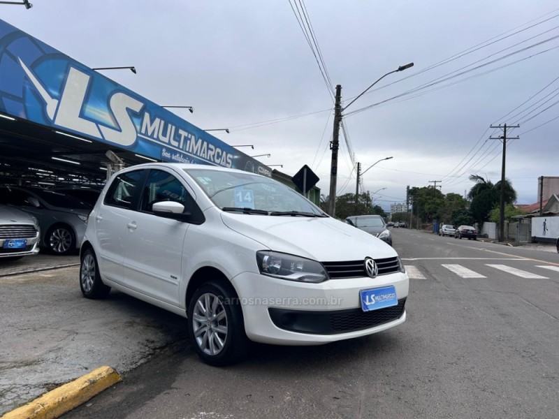 FOX 1.0 MI 8V FLEX 4P MANUAL - 2014 - VENâNCIO AIRES